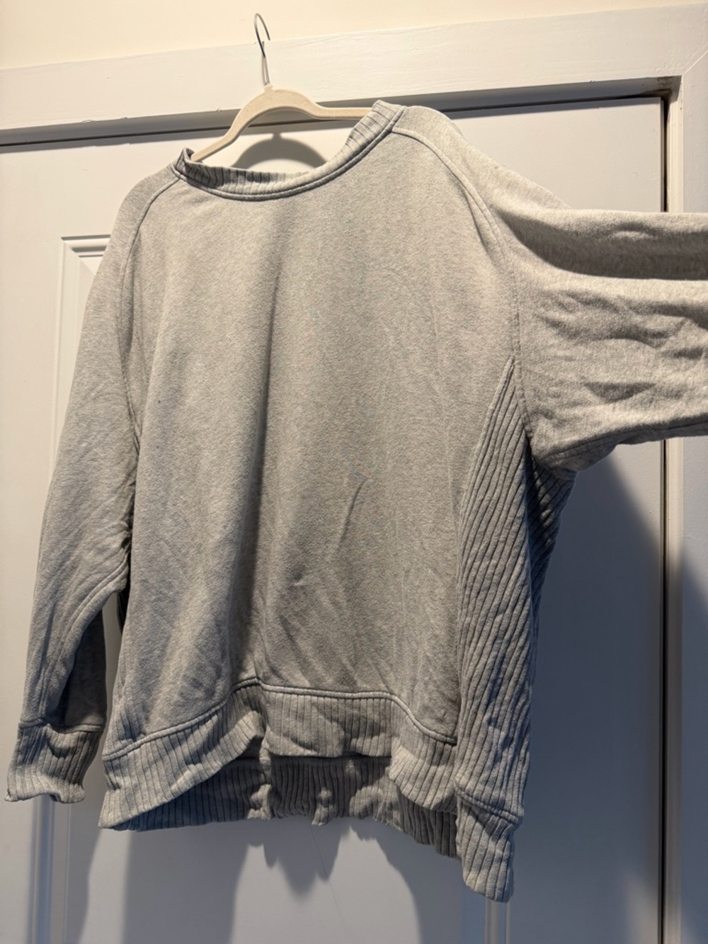aerie Light Gray Crewneck Pullover Sweatshirt